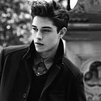 6686体育官网钻石作者Zeke