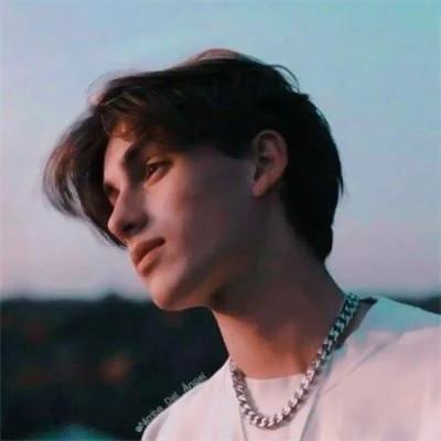 6686体育官网海外作者Heath