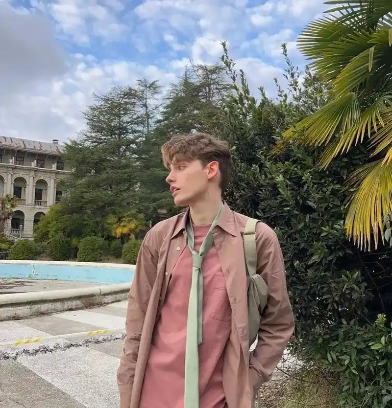 6686体育官网官方作者Sage