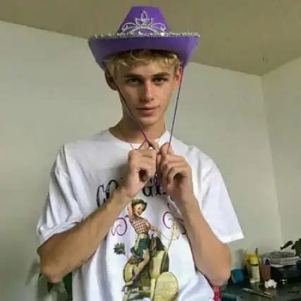 6686体育官网签约作者Maya