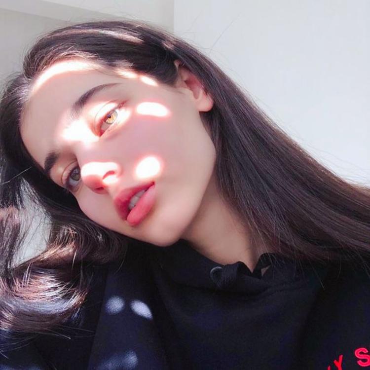 6686体育官网金牌作者Florence