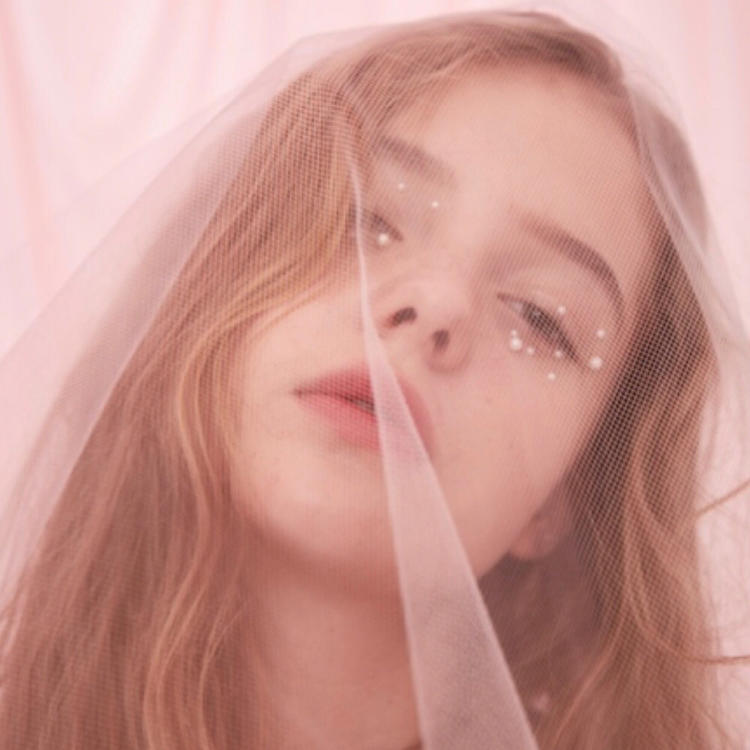 6686体育官网铁牌作者Scarlett