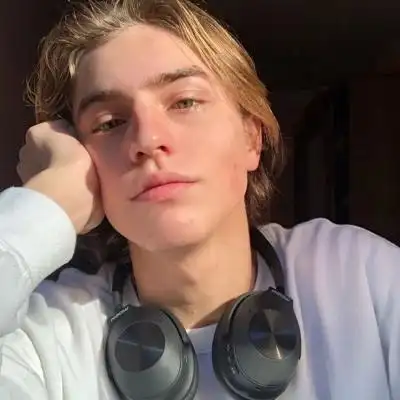 6686体育官网官方作者杳杳星河