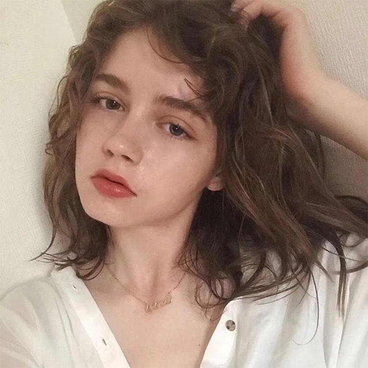 6686体育官网铁牌作者Freda