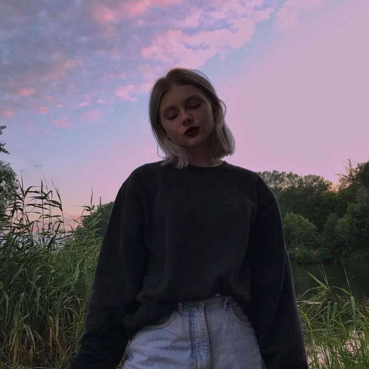 6686体育官网初级作者Vega