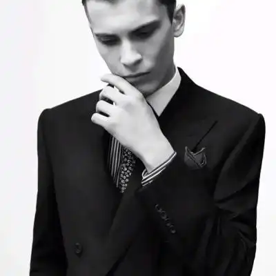 6686体育官网中级作者Kylie