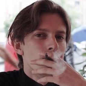 6686体育官网海外作者蔻年