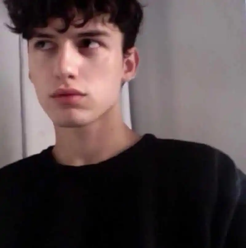 6686体育官网合作伙伴James