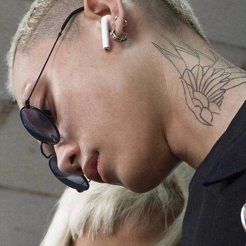 6686体育官网金牌作者Claire