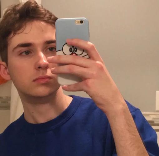 6686体育官网铁牌作者Gianna